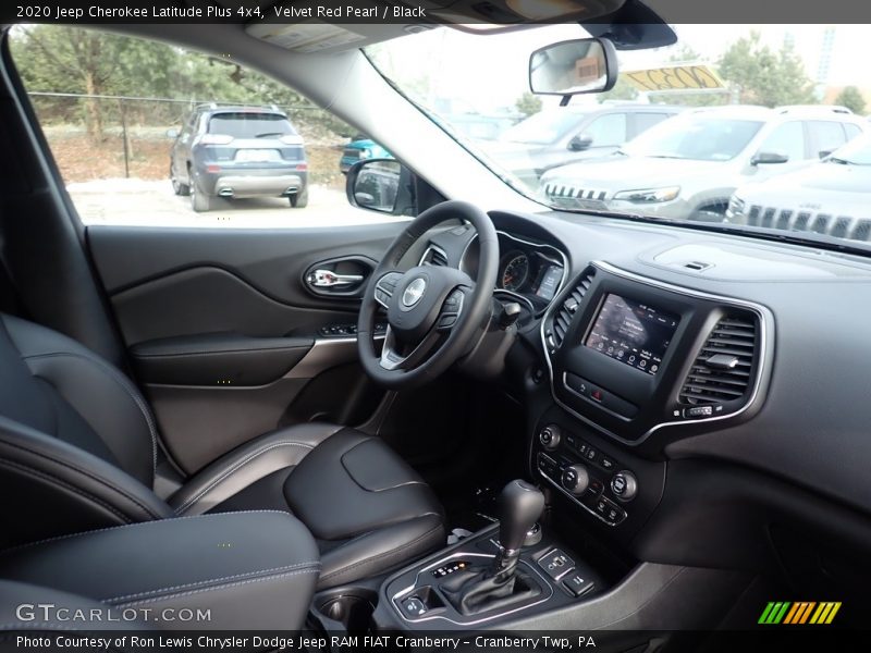 Velvet Red Pearl / Black 2020 Jeep Cherokee Latitude Plus 4x4