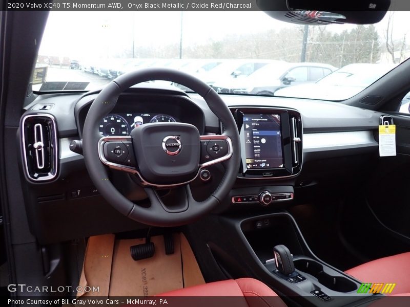 Dashboard of 2020 XC40 T5 Momentum AWD