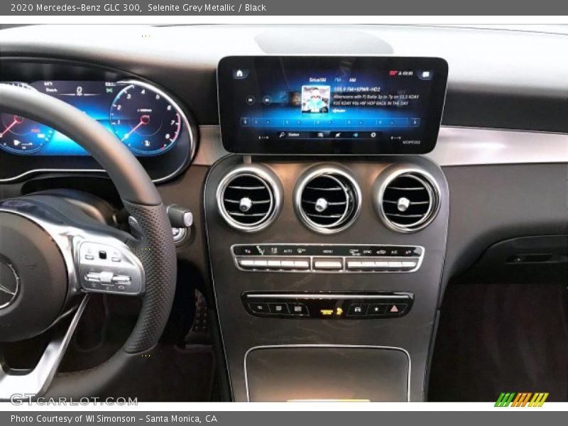 Selenite Grey Metallic / Black 2020 Mercedes-Benz GLC 300
