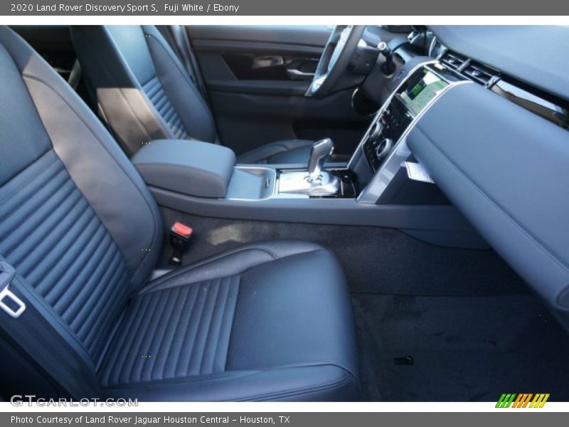 Fuji White / Ebony 2020 Land Rover Discovery Sport S