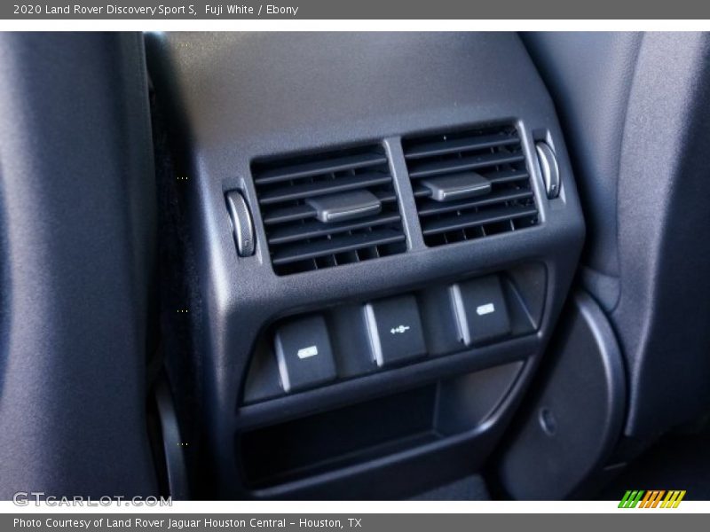 Fuji White / Ebony 2020 Land Rover Discovery Sport S