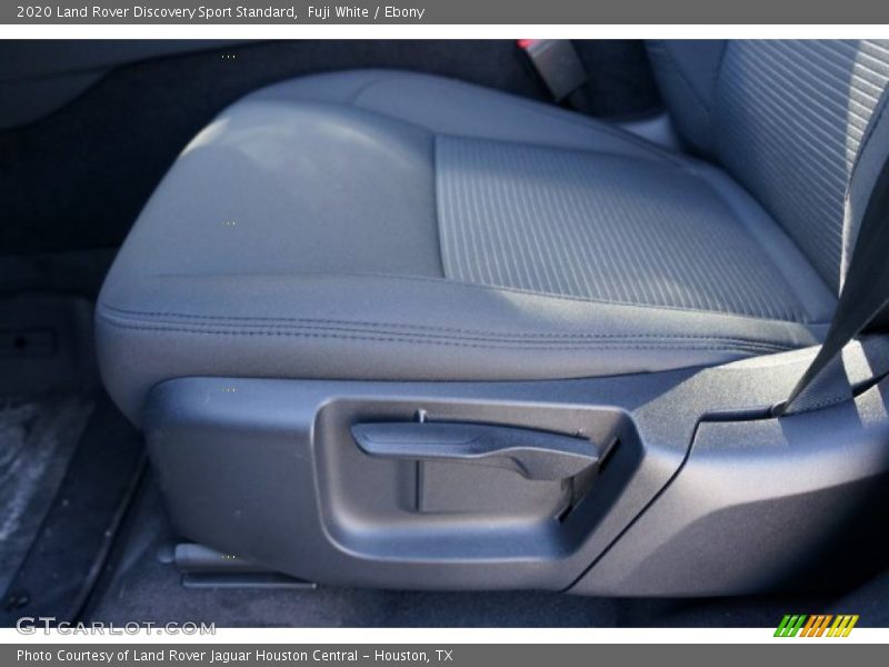 Fuji White / Ebony 2020 Land Rover Discovery Sport Standard