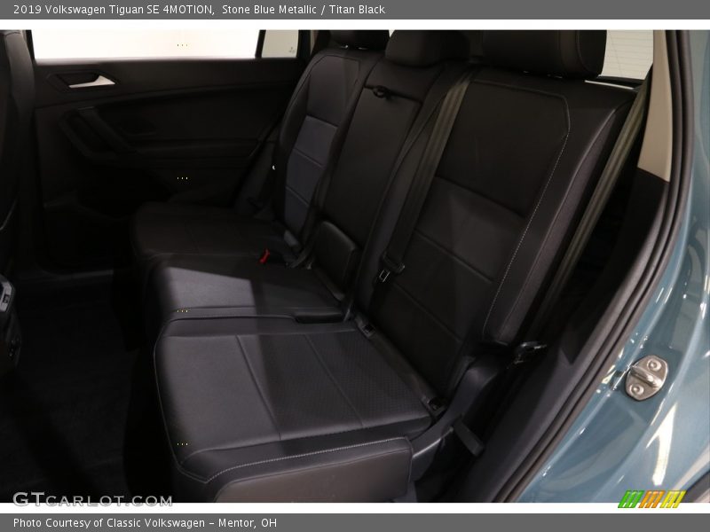 Stone Blue Metallic / Titan Black 2019 Volkswagen Tiguan SE 4MOTION