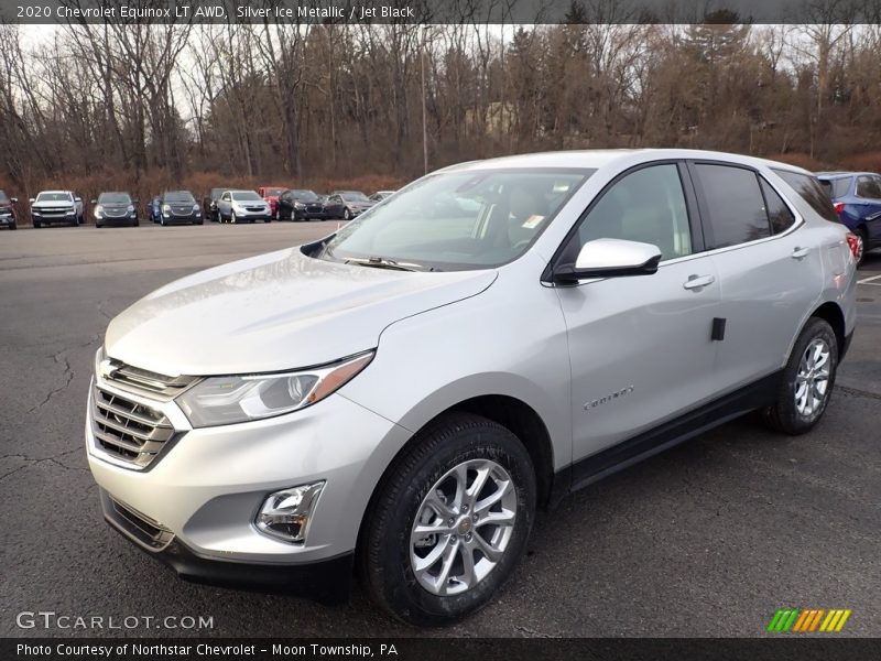 Front 3/4 View of 2020 Equinox LT AWD