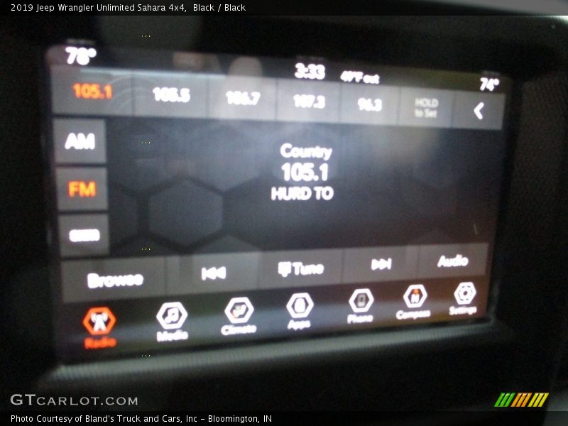 Black / Black 2019 Jeep Wrangler Unlimited Sahara 4x4