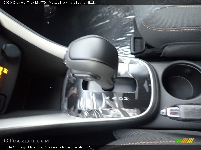 Mosaic Black Metallic / Jet Black 2020 Chevrolet Trax LS AWD