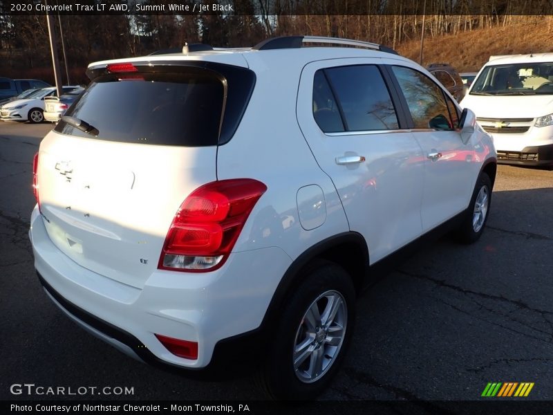 Summit White / Jet Black 2020 Chevrolet Trax LT AWD