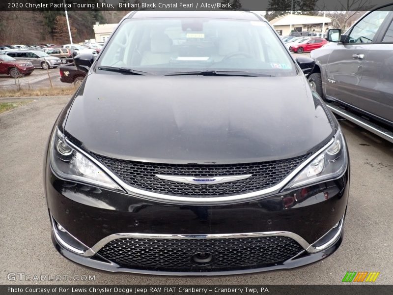 Brilliant Black Crystal Pearl / Alloy/Black 2020 Chrysler Pacifica Touring L Plus