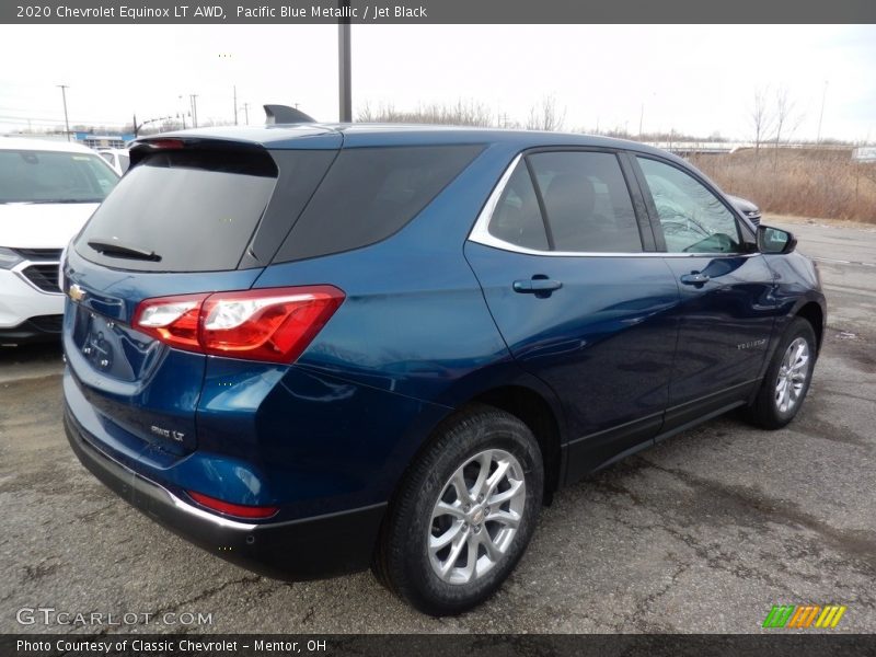 Pacific Blue Metallic / Jet Black 2020 Chevrolet Equinox LT AWD