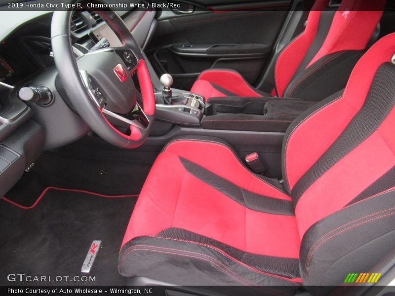 Front Seat of 2019 Civic Type R