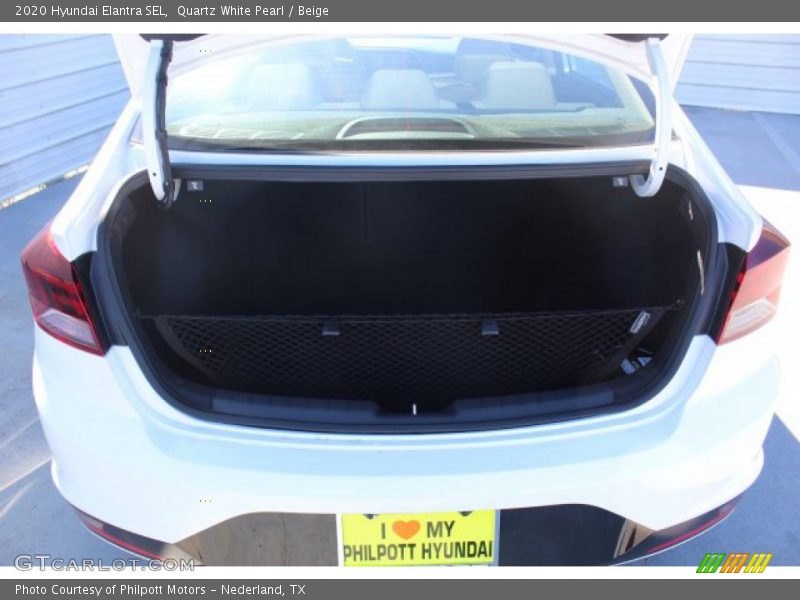Quartz White Pearl / Beige 2020 Hyundai Elantra SEL