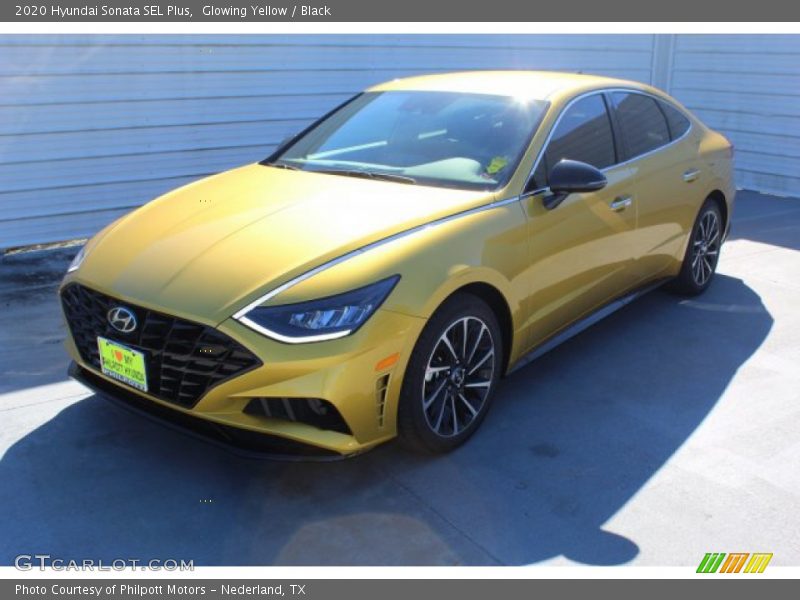 Front 3/4 View of 2020 Sonata SEL Plus