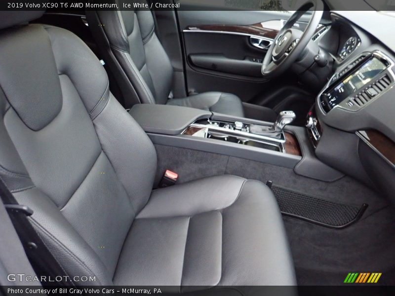 Ice White / Charcoal 2019 Volvo XC90 T6 AWD Momentum