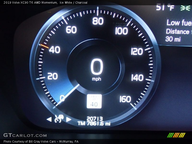 Ice White / Charcoal 2019 Volvo XC90 T6 AWD Momentum