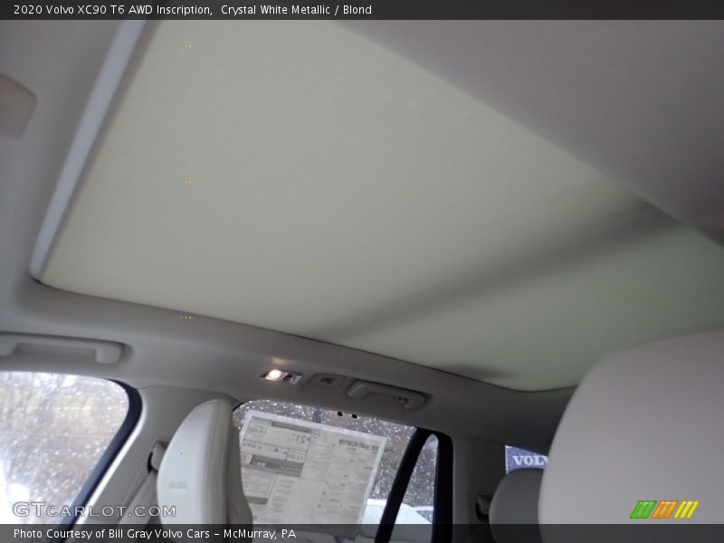 Sunroof of 2020 XC90 T6 AWD Inscription