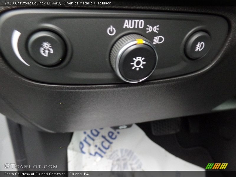 Silver Ice Metallic / Jet Black 2020 Chevrolet Equinox LT AWD