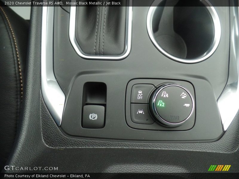 Mosaic Black Metallic / Jet Black 2020 Chevrolet Traverse RS AWD