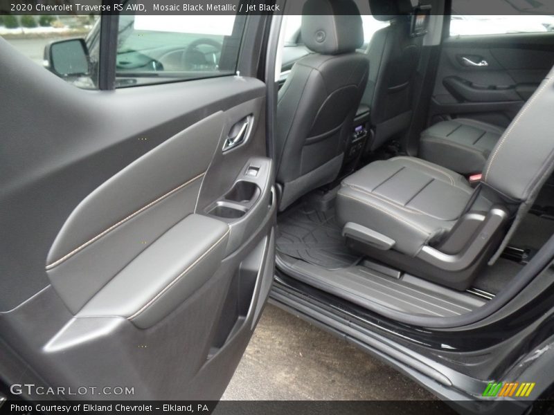 Mosaic Black Metallic / Jet Black 2020 Chevrolet Traverse RS AWD