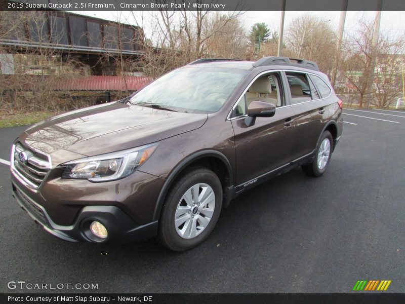 Cinnamon Brown Pearl / Warm Ivory 2019 Subaru Outback 2.5i Premium