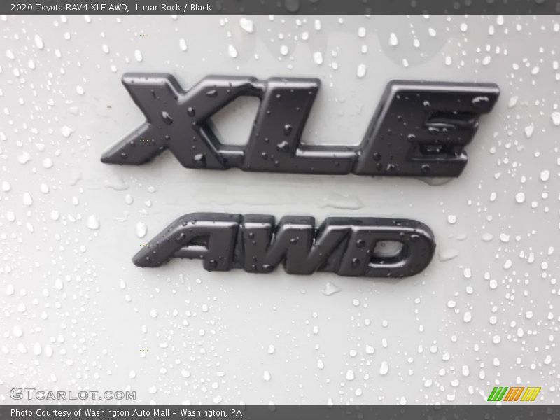  2020 RAV4 XLE AWD Logo