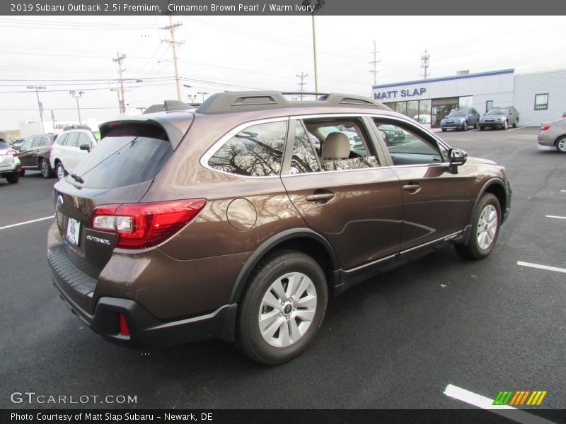 Cinnamon Brown Pearl / Warm Ivory 2019 Subaru Outback 2.5i Premium