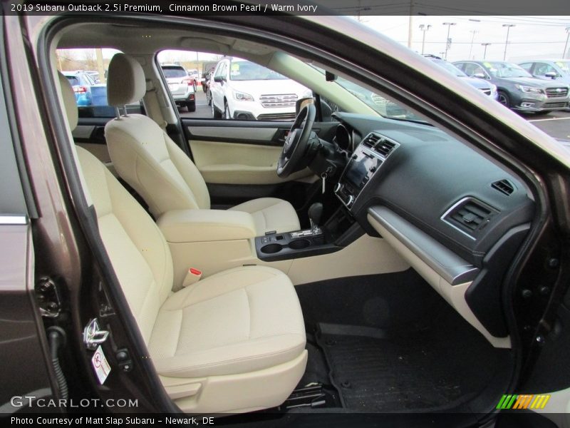 Cinnamon Brown Pearl / Warm Ivory 2019 Subaru Outback 2.5i Premium