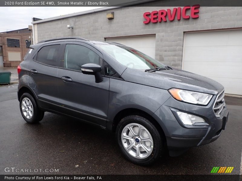 Front 3/4 View of 2020 EcoSport SE 4WD