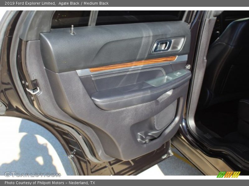 Agate Black / Medium Black 2019 Ford Explorer Limited