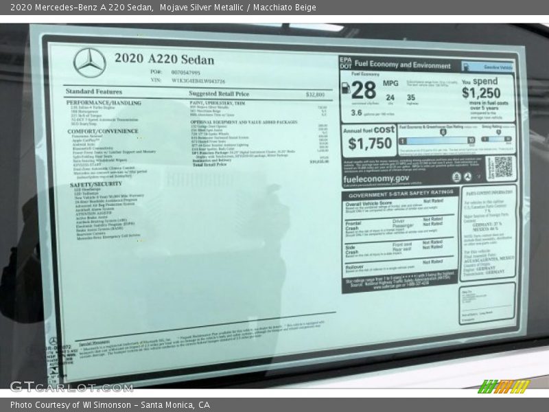 Mojave Silver Metallic / Macchiato Beige 2020 Mercedes-Benz A 220 Sedan
