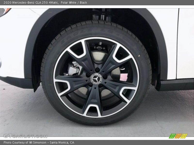Polar White / Black 2020 Mercedes-Benz GLA 250 4Matic