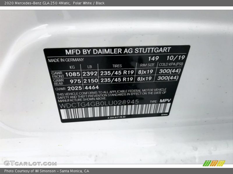 Polar White / Black 2020 Mercedes-Benz GLA 250 4Matic