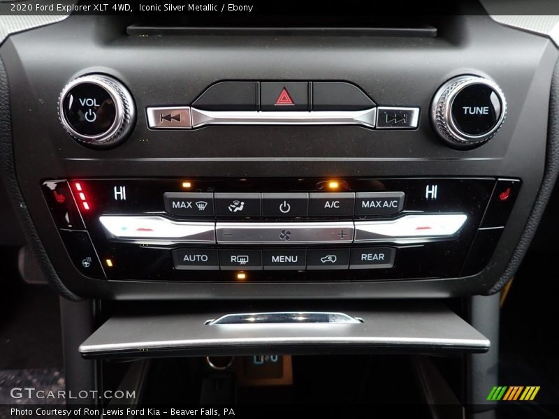 Controls of 2020 Explorer XLT 4WD