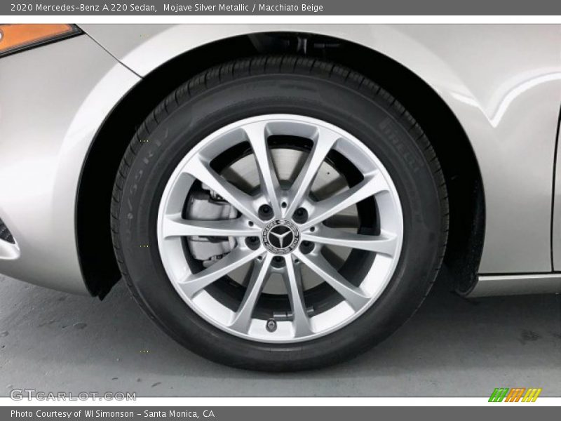 Mojave Silver Metallic / Macchiato Beige 2020 Mercedes-Benz A 220 Sedan