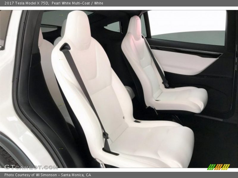 Rear Seat of 2017 Model X 75D