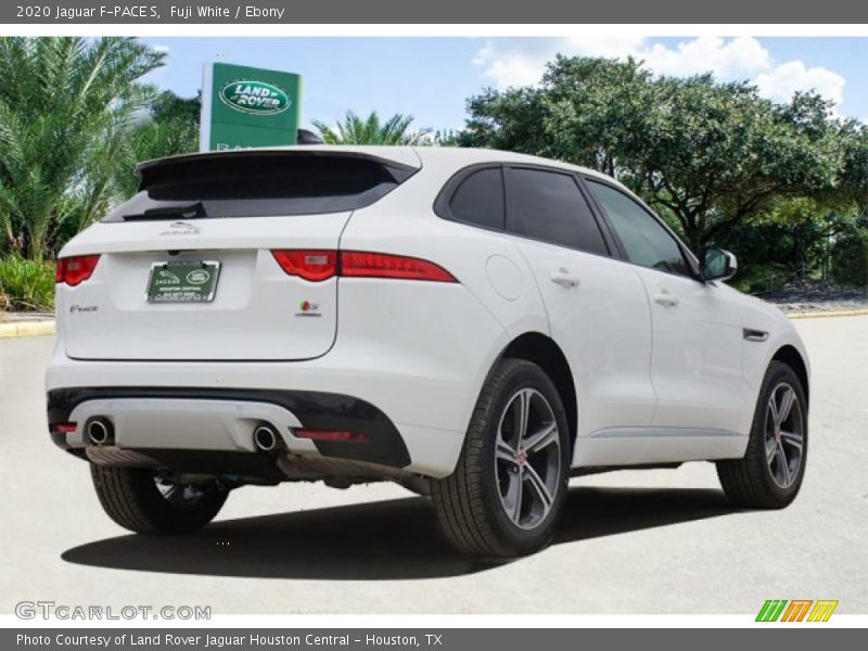 Fuji White / Ebony 2020 Jaguar F-PACE S