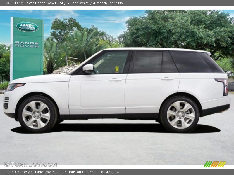 Yulong White / Almond/Espresso 2020 Land Rover Range Rover HSE