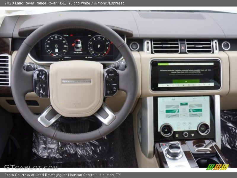 Yulong White / Almond/Espresso 2020 Land Rover Range Rover HSE