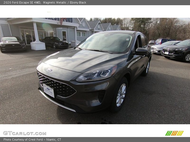 Magnetic Metallic / Ebony Black 2020 Ford Escape SE 4WD