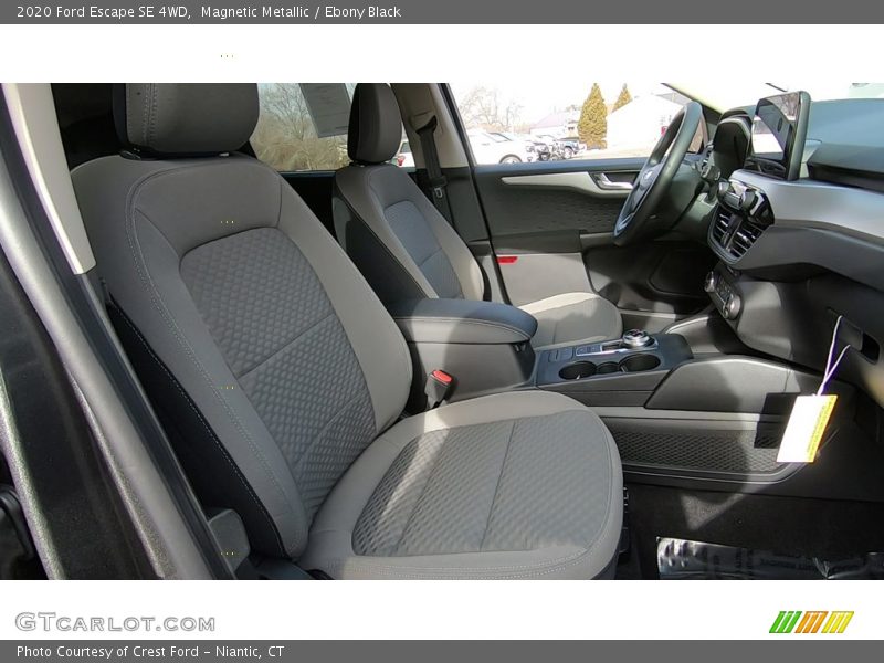 Magnetic Metallic / Ebony Black 2020 Ford Escape SE 4WD