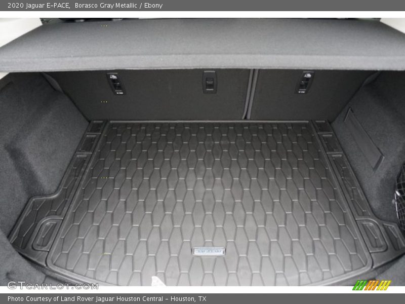 Borasco Gray Metallic / Ebony 2020 Jaguar E-PACE