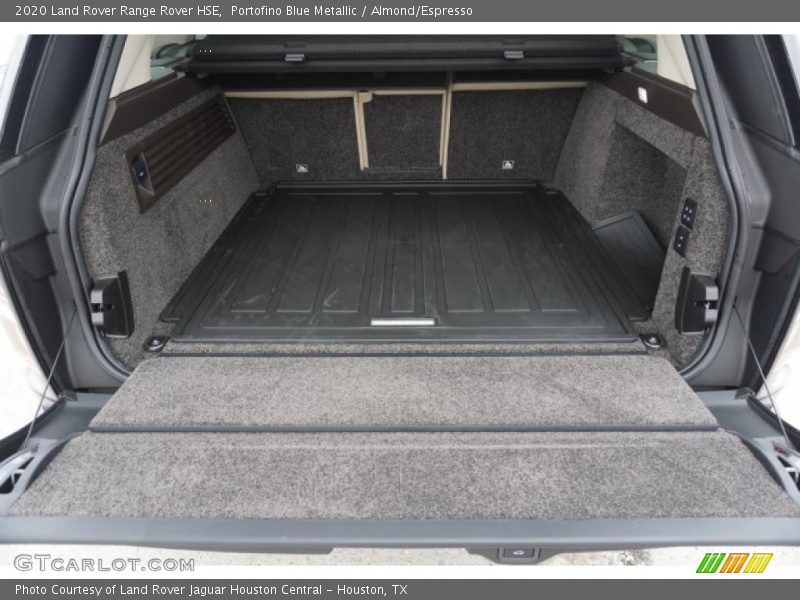 Portofino Blue Metallic / Almond/Espresso 2020 Land Rover Range Rover HSE