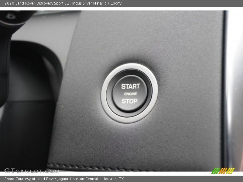 Indus Silver Metallic / Ebony 2020 Land Rover Discovery Sport SE