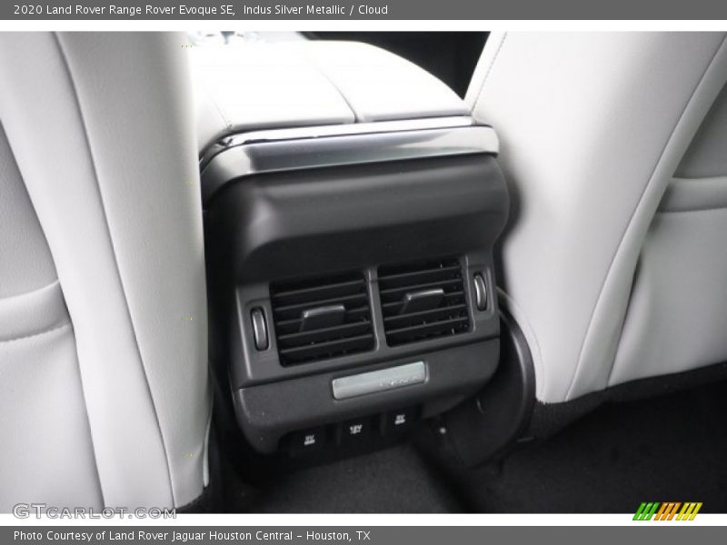 Indus Silver Metallic / Cloud 2020 Land Rover Range Rover Evoque SE