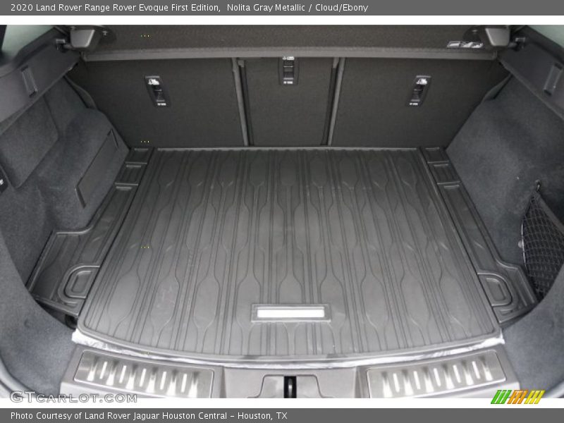  2020 Range Rover Evoque First Edition Trunk