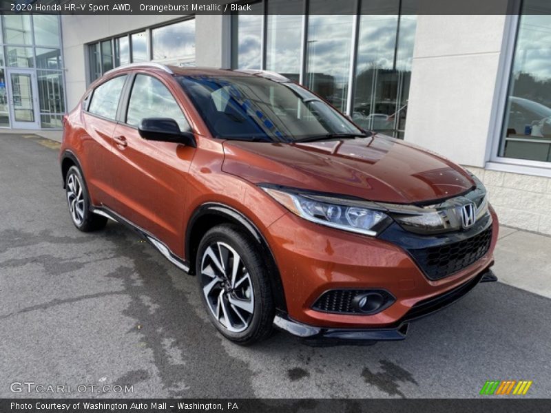 Front 3/4 View of 2020 HR-V Sport AWD