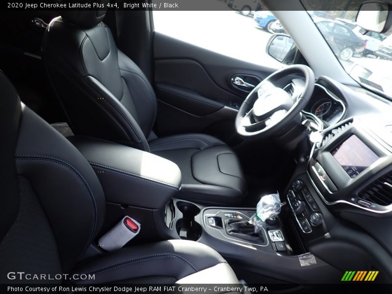 Bright White / Black 2020 Jeep Cherokee Latitude Plus 4x4