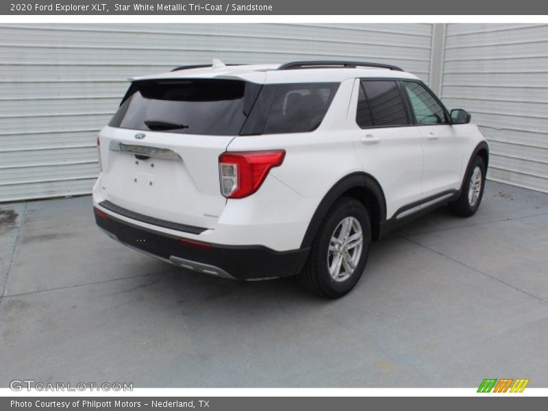 Star White Metallic Tri-Coat / Sandstone 2020 Ford Explorer XLT