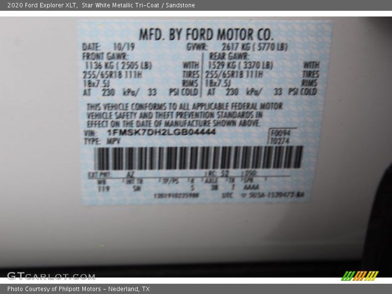 Star White Metallic Tri-Coat / Sandstone 2020 Ford Explorer XLT