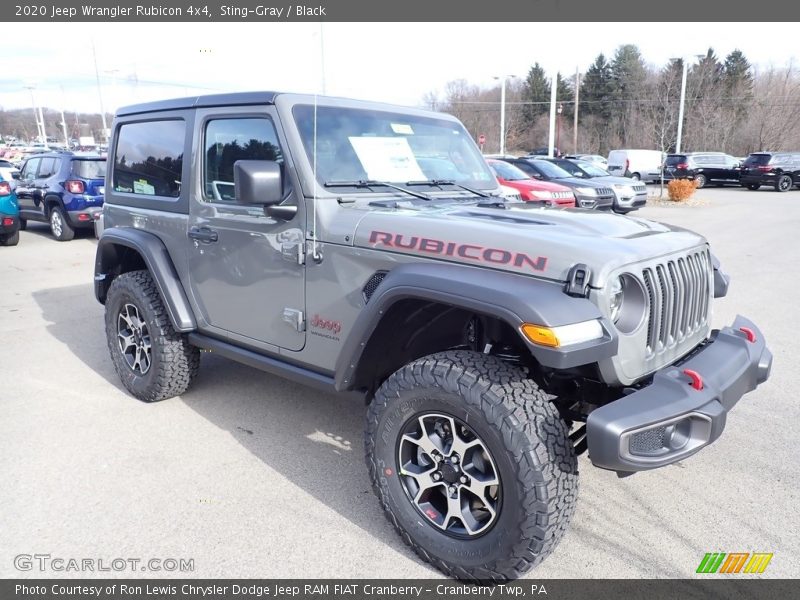 Front 3/4 View of 2020 Wrangler Rubicon 4x4