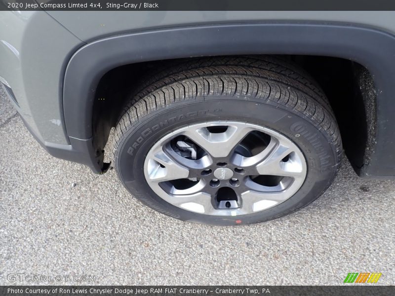 Sting-Gray / Black 2020 Jeep Compass Limted 4x4